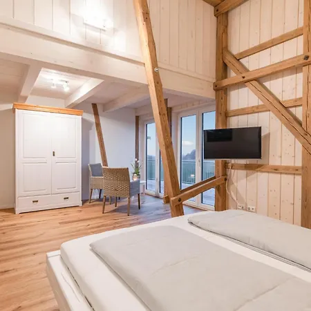 Holiday home 4 Bedroom Awesome In *
