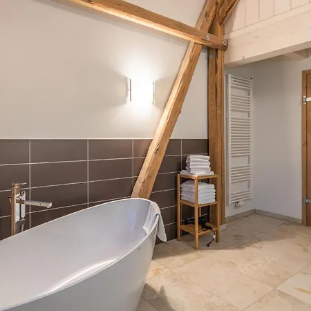4 Bedroom Awesome In Holiday home Langenhorn