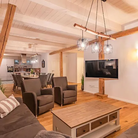 4 Bedroom Awesome In Langenhorn